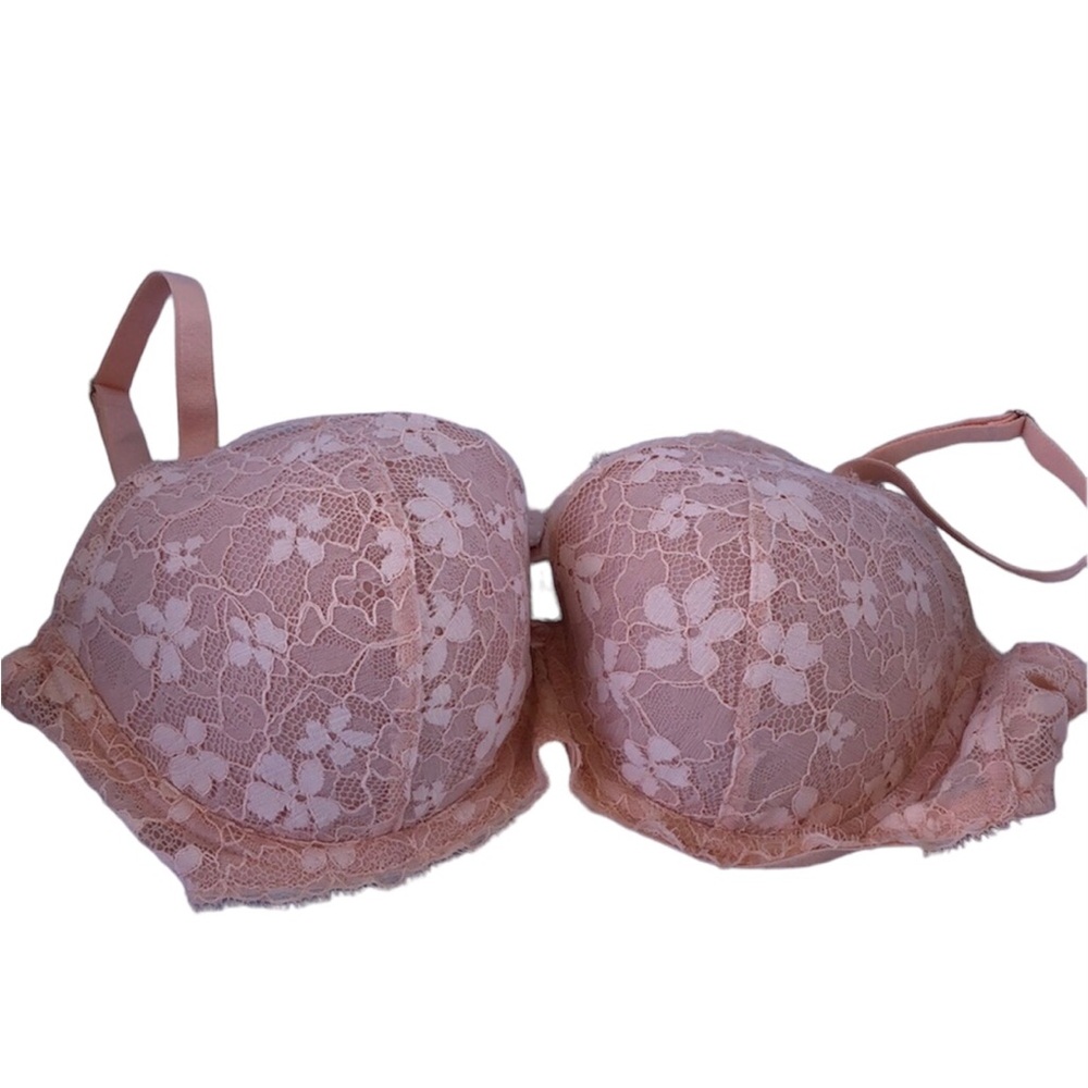 Victoria’s Secret spring padded peachy sexy lace bra